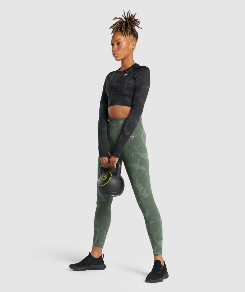 Gymshark Adapt Camo Bezšvový Crop Top S Dlhým Rukávom Savana-čierna