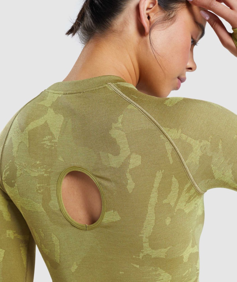 Gymshark Adapt Camo Bezšvový Crop Top S Dlhým Rukávom Savana-griffin Zelený