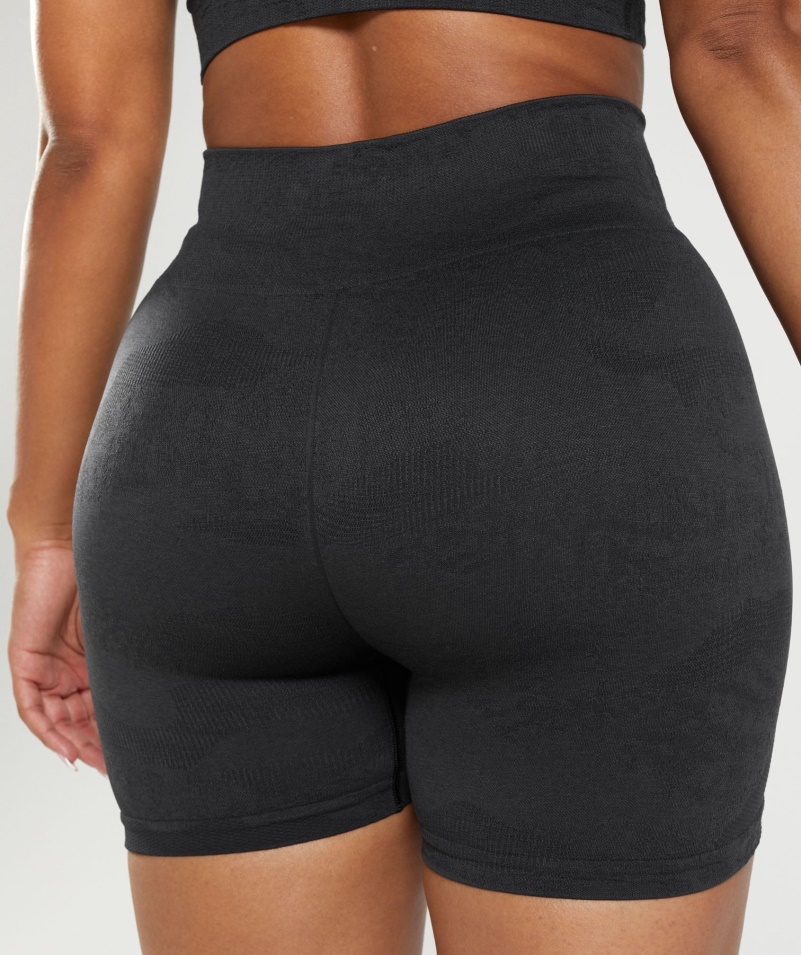 Gymshark Adapt Camo Bezšvové šortky Láva-čierna-onyx Sivá