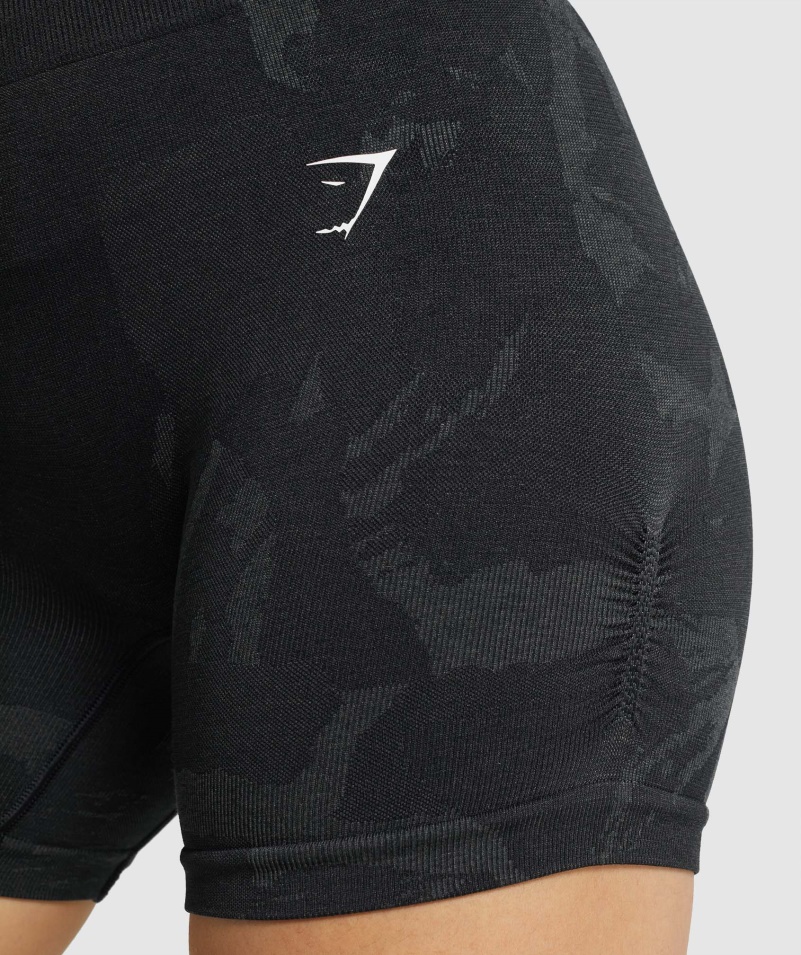 Gymshark Adapt Camo Bezšvové šortky Savanna-čierna
