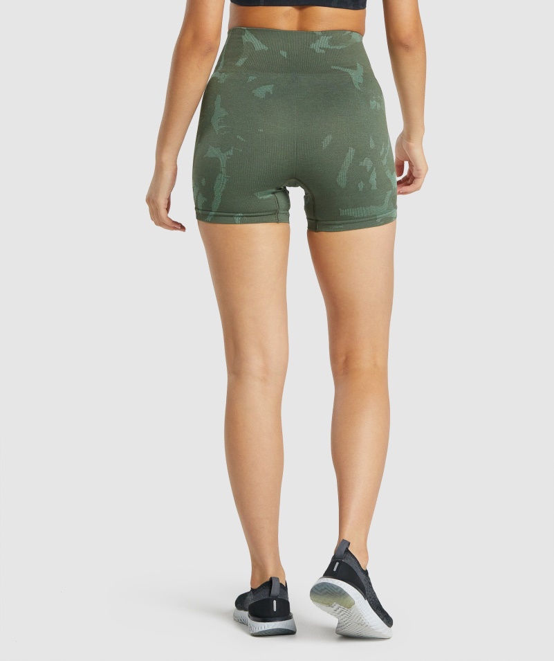 Gymshark Adapt Camo Bezšvové šortky Savanna-zelené