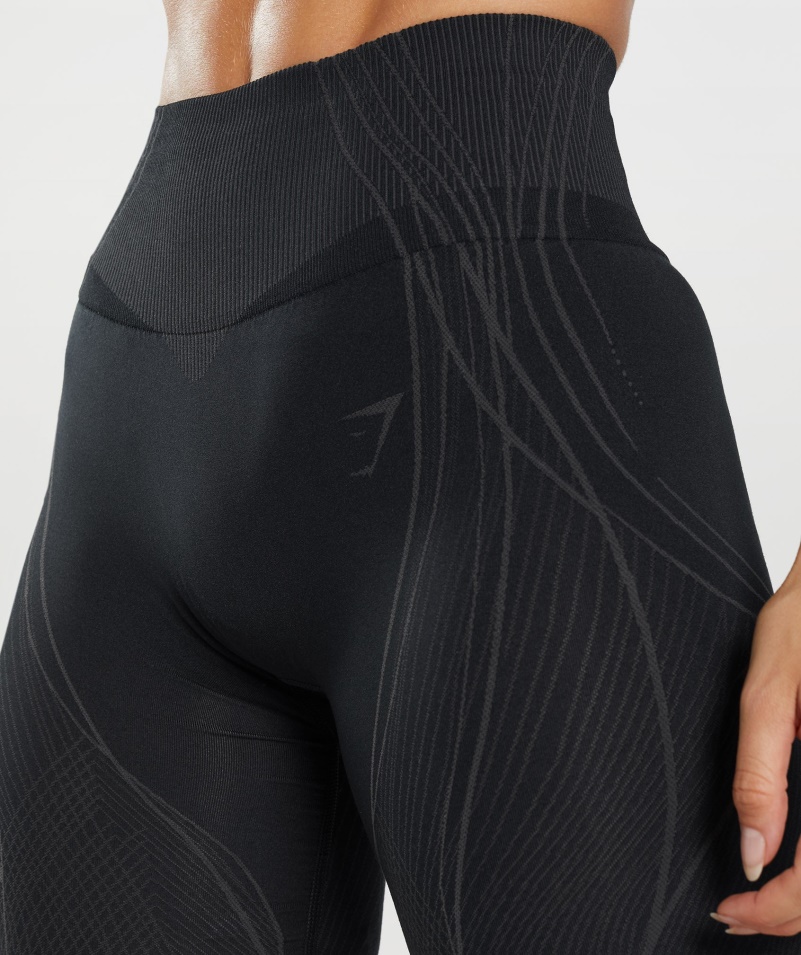 Gymshark Apex Bezšvové šortky čierno-onyxovo šedé