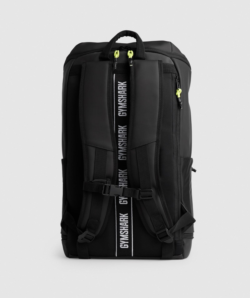 Gymshark Elegantný Ruksak čierno-reaktívny Zelený