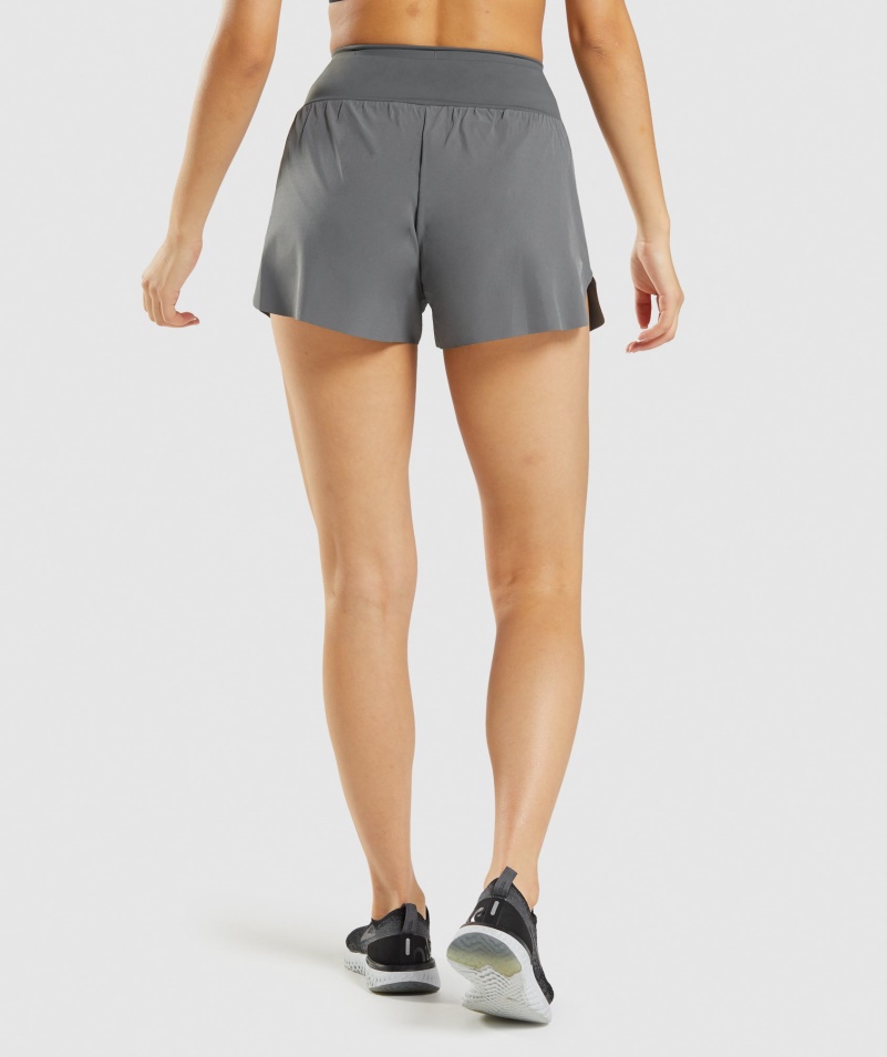 Gymshark Speed šortky šedé