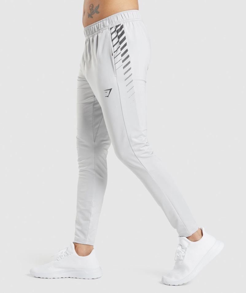 Gymshark športové Pruhované Joggery Svetlosivé