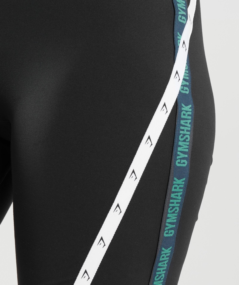 Cyklistické Kraťasy Gymshark Strike čierno-ružovo-alpská Zelená