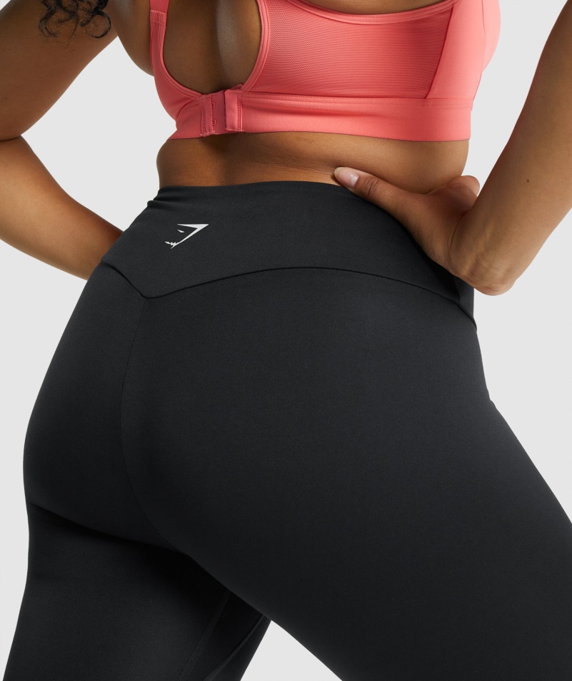 Gymshark Tréningové Skrátené Legíny čierne