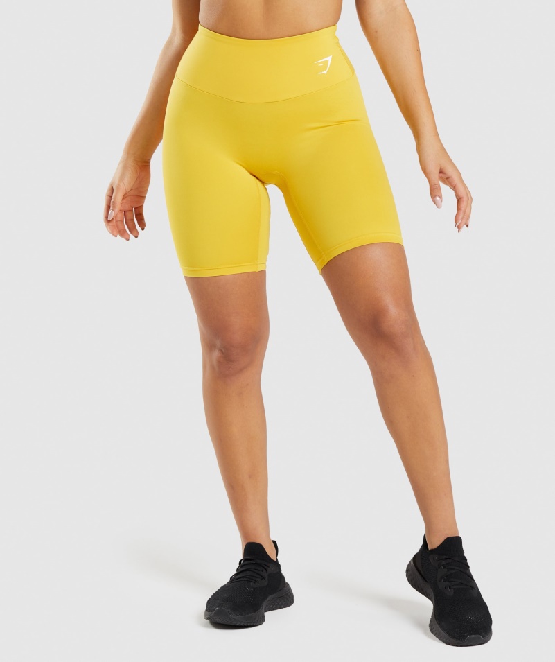 Gymshark Tréningové Cyklistické šortky Medailón žlté