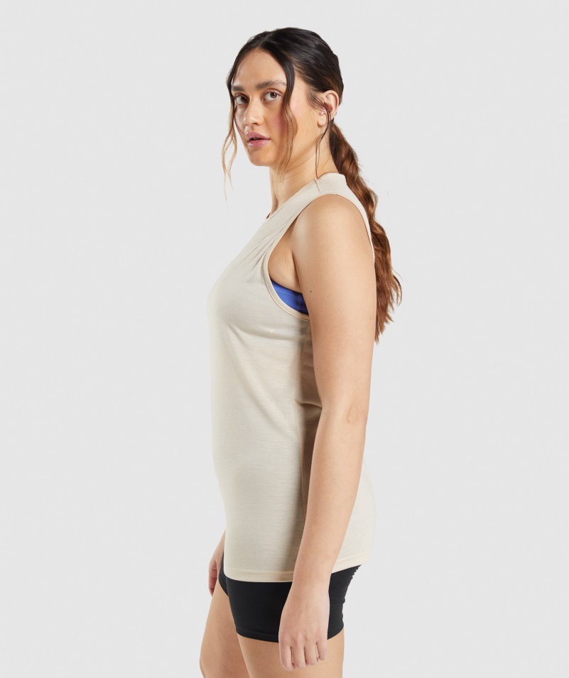 Gymshark Tréning Padacie Rameno Tank Vanilka Hnedý