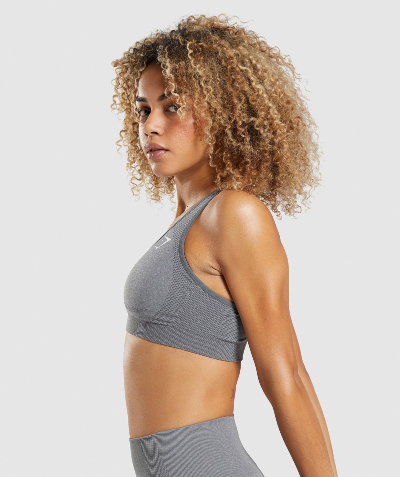 Gymshark Vital Bezšvová 2.0 športová Podprsenka Smokey Grey Marl