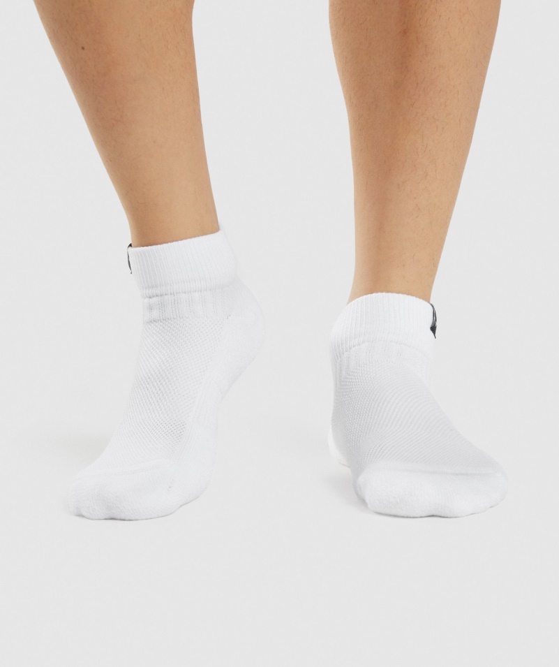 Gymshark Woven Tab Sneaker Socks 3pk White