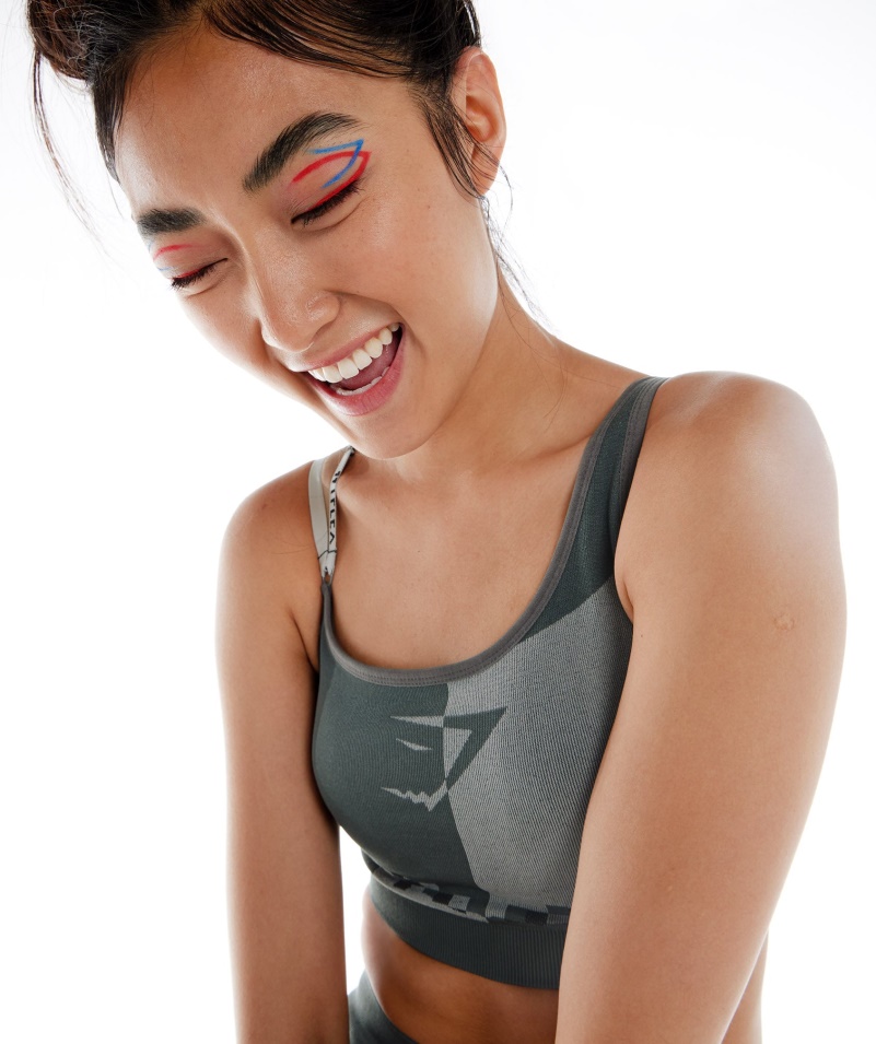 Gymshark Wtflex Cyborg Bezšvová športová Podprsenka Sivo-čierna-svetlosivá